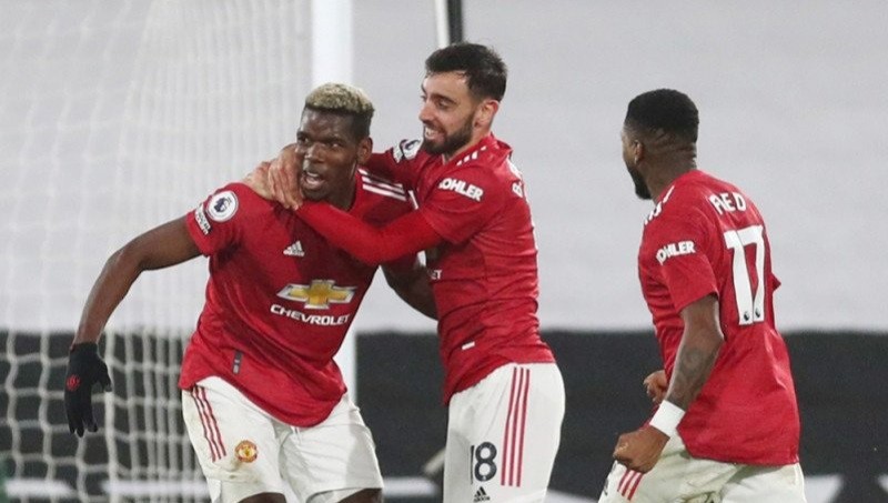 Gol Pogba Bawa MU Kembali ke Puncak Klasemen