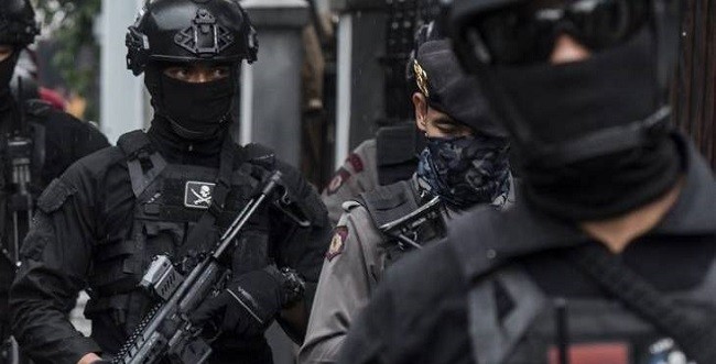 Densus 88 Tangkap Dua Tertduga Teroris di Langsa