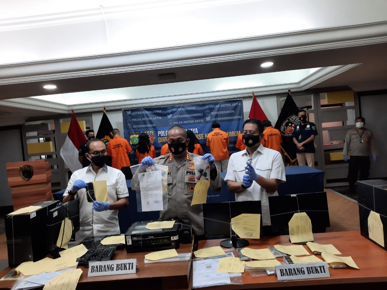 Polisi Tangkap Komplotan Pemalsu Surat Swab, Diotaki Karyawan Klinik