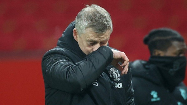 Setan Merah Dikalahkan Tim Papan Bawah, Ole Salahkan Wasit