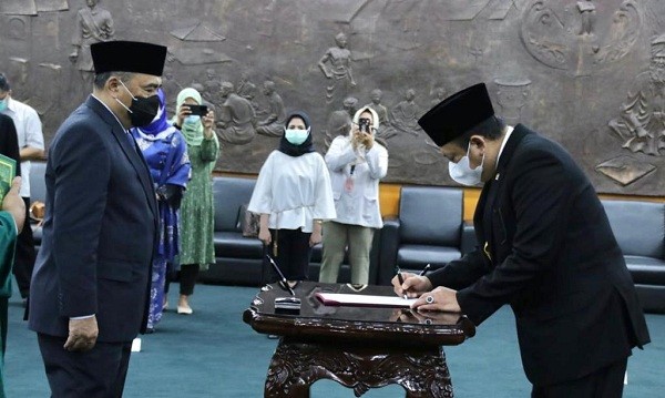 Lantik Anggota Pergantian Antar Waktu MPR RI, Bamsoet Ingatkan Bahaya Intoleransi