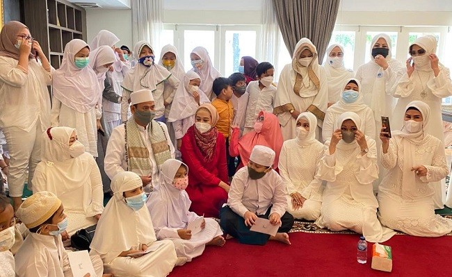Bamsoet Bersama Majelis Taklim BS Berikan Santunan Anak Yatim