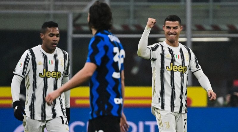 Dua Gol Ronaldo Amankan Kemenangan Juventus di Leg Pertama Semifinal