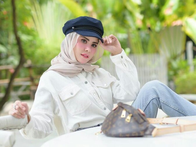Disebut Sering Bawa Lelaki Lain ke Rumah, Begini Tanggapan Angel Lelga