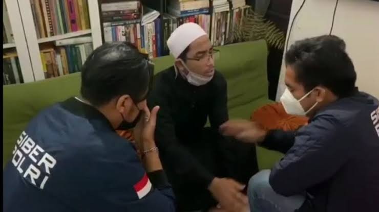 Berkas Ustaz Maaher Telah Dilimpahkan ke Kejaksaan, Sempat Ingin Temui Habib Luthfi