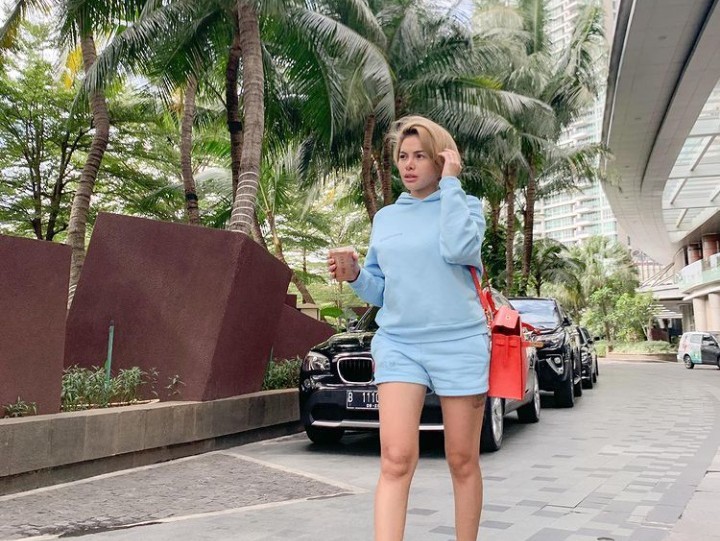 Pernah Berseteru, Nikita Mirzani Ucapkan Turut Berduka Atas Meninggalnya Ustaz Maheer