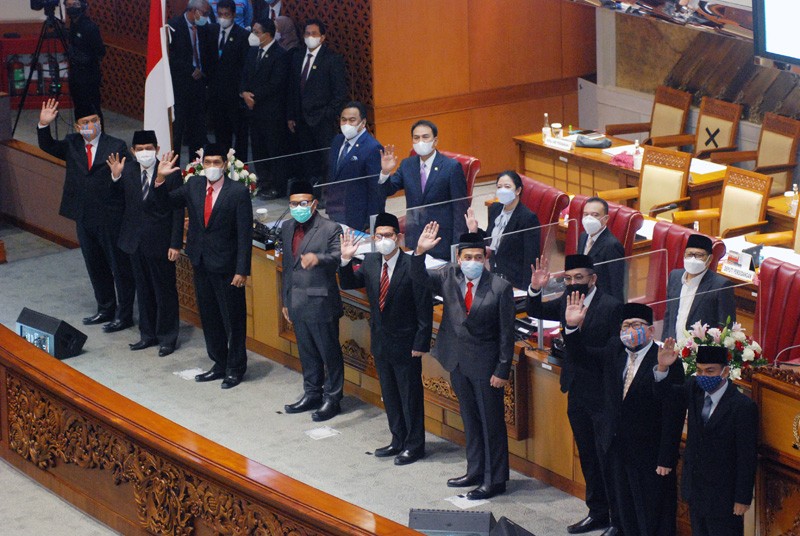 Paripurna DPR Sahkan 9 Anggota ORI Periode Jabatan 2021-2026
