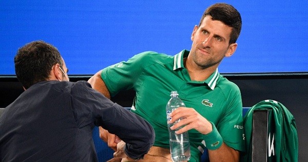 Meski Cidera, Djokovic Tetap Lanjutkan Australia Open