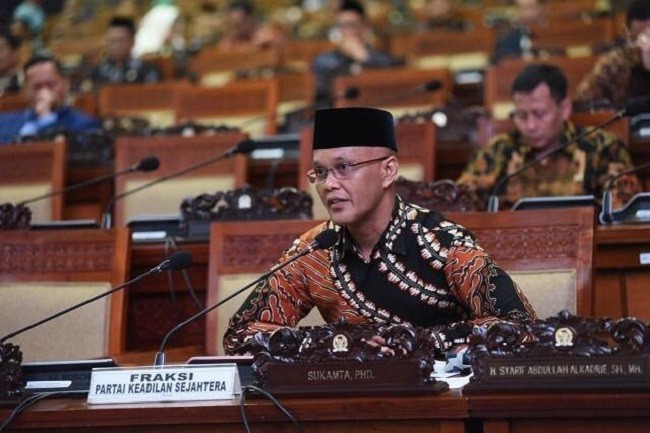 PKS: Revisi UU ITE Jangan Hanya Jadi Move Politik Kosong Jokowi Saja