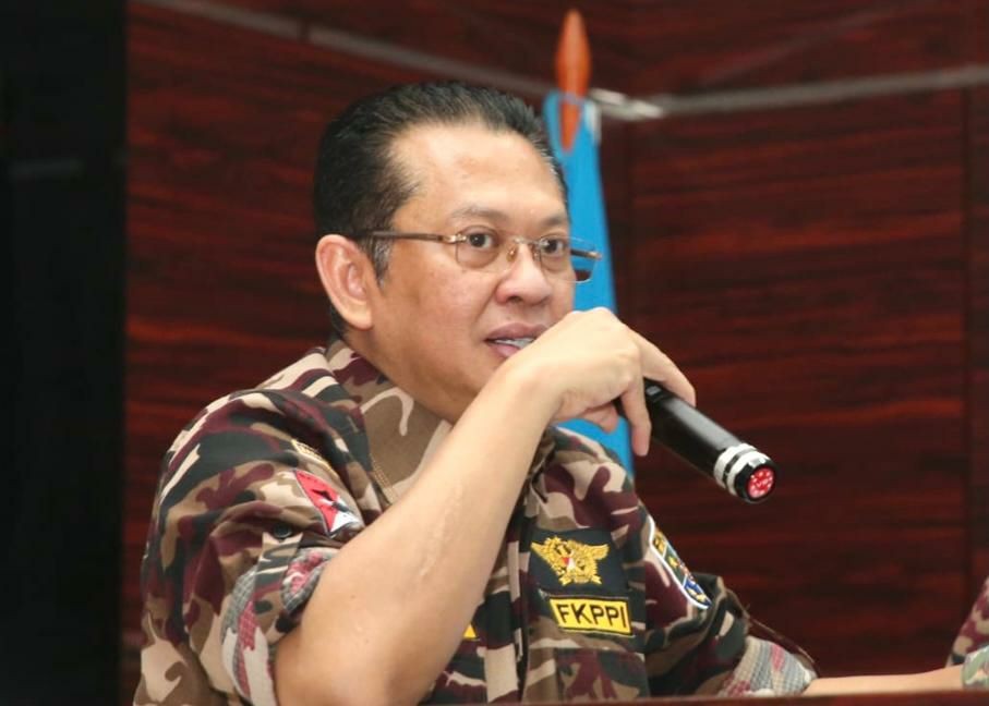 Ketua MPR RI Sebut Senjata Api Tak Boleh Sembarang Dipakai