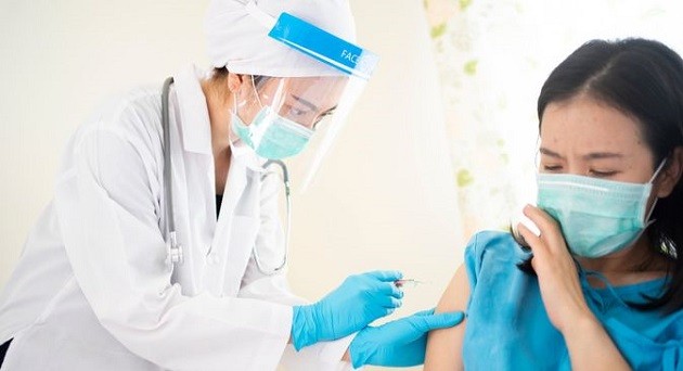 Pesan Dokter: Sebelum Vaksin, Batasi Makanan Berminyak