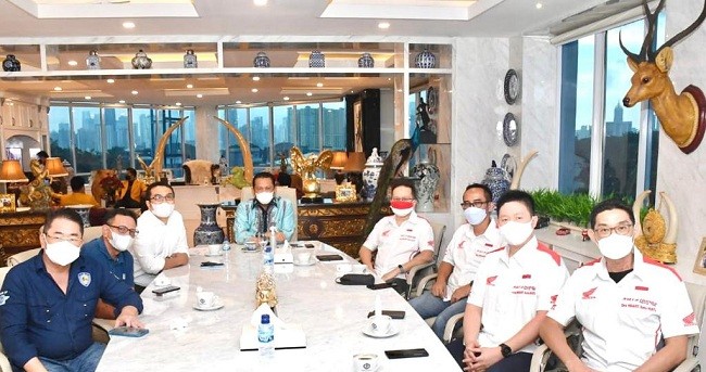 Terima Direksi Astra Honda Motor, Bamsoet Ajak Pelaku Usaha Otomotif Majukan Olahraga Otomotif Indonesia