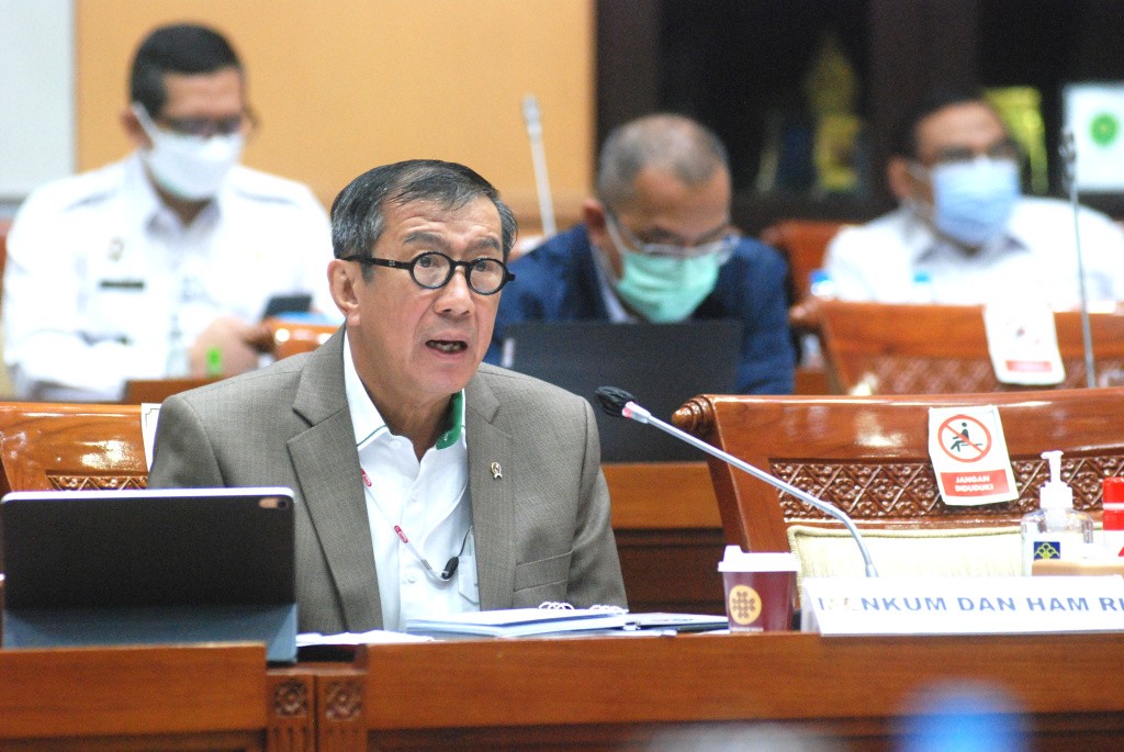 Komisi III DPR Raker Dengan Menkum HAM