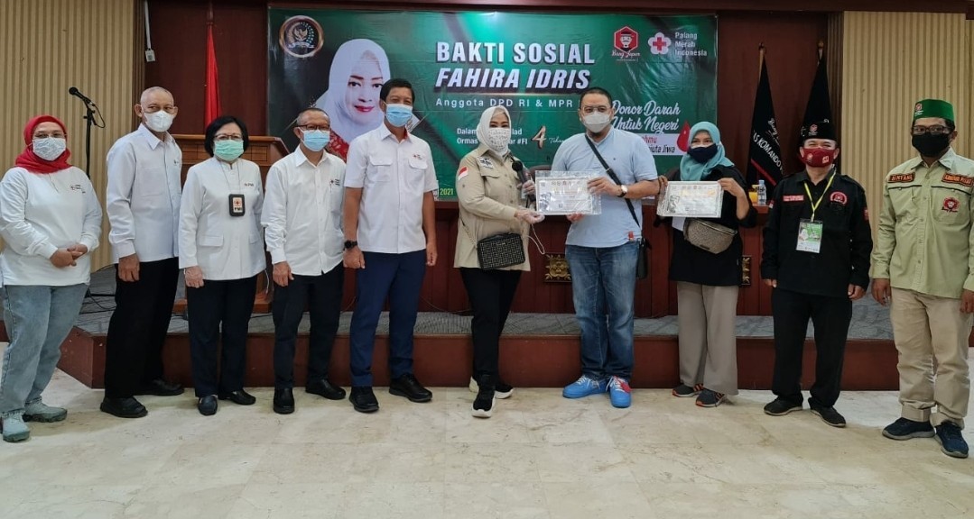 Jaga Stok Darah Aman, Fahira Idris Ajak Warga Donor Darah
