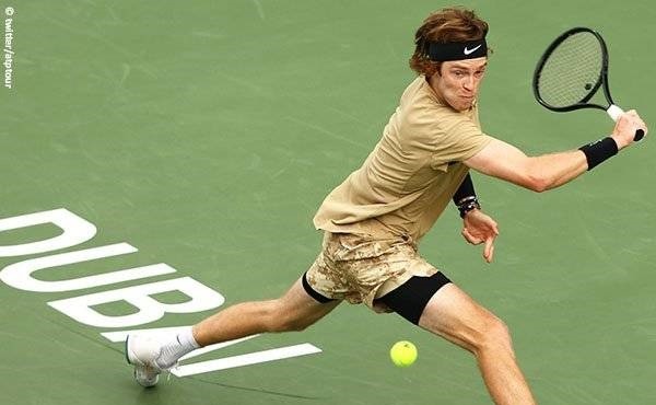 Lagi-lagi Andrey Bantai Marton di Miami Open