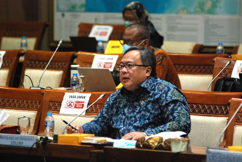 Menritek Raker Dengan Komisi VII DPR RI