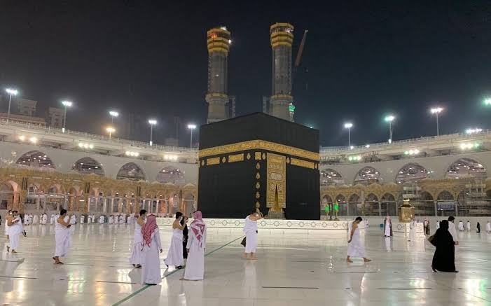 Mulai Bulan Ramadhan, Saudi Beri Izin Umrah Bagi Jamaah yang Sudah Divaksin