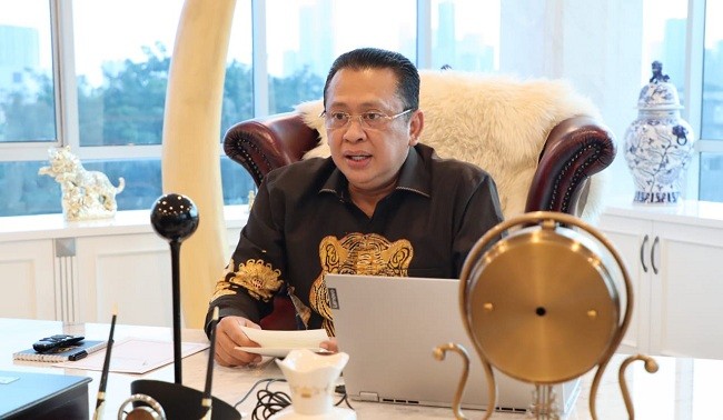 Webinar 'Sport Law - A Foundation of Sport Industry in Modern Economy', Bamsoet Ajak Kembangkan Sport Tourism