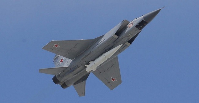 Jet Tempur Rusia Kejar Pesawat Mata-mata AS di Samudra Pasifik