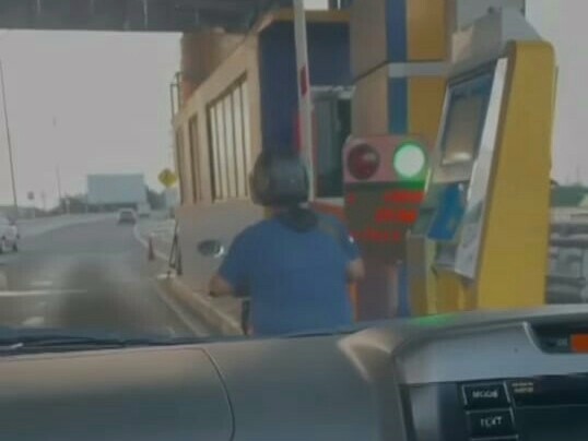 Jasa Marga Gandeng Polri Ungkap Emak-emak Pemotor yang Masuk Tol