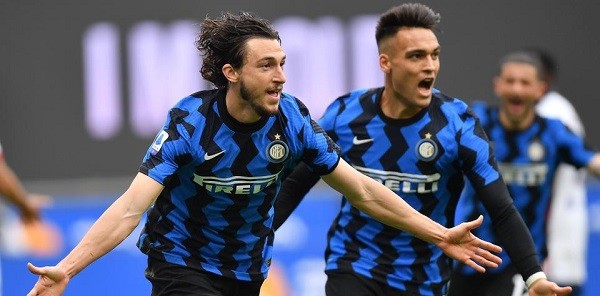 Conte Yakin Scudetto Bakal ke Tangan Inter