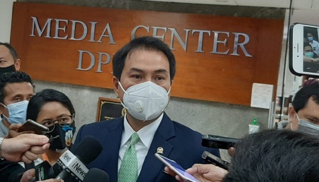 Usai Geledah Ruang Kerja di DPR, KPK Geledah Rumah Dinas Azis Syamsuddin