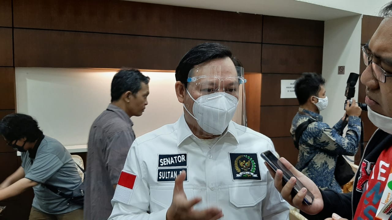 Sultan Minta Penggunaan Seluruh Vaksin AstraZeneca Dihentikan Sementara