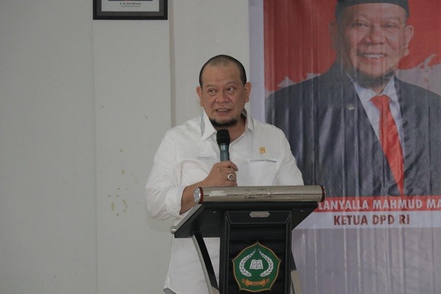 Perajin Anyaman Kalsel Tetap Produktif Saat Pandemi, Ketua DPD RI Beri Apresiasi 