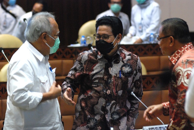 Komisi V DPR Raker Dengan Men PUPR dan Mendes PDT