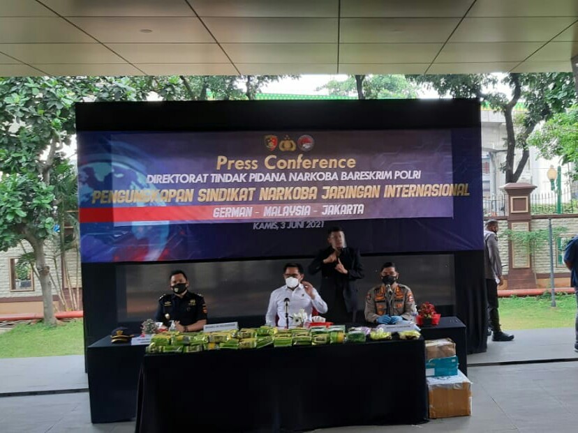 Bareskrim Ungkap Peredaran Narkoba Jaringan Eropa, 13.865 Butir Ekstasi Disita