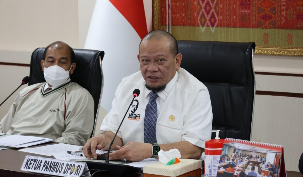 Premium akan Dihapus, Ketua DPD RI Minta Pemerintah Edukasi Masyarakat