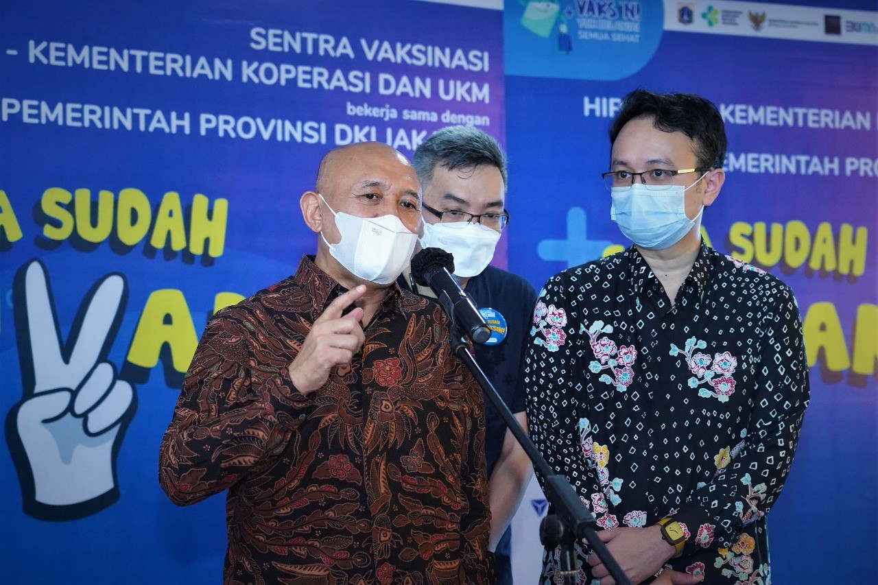 Menkop: Vaksinasi Akan Lebih Strategis Jika Diberikan pada Pelaku UMKM