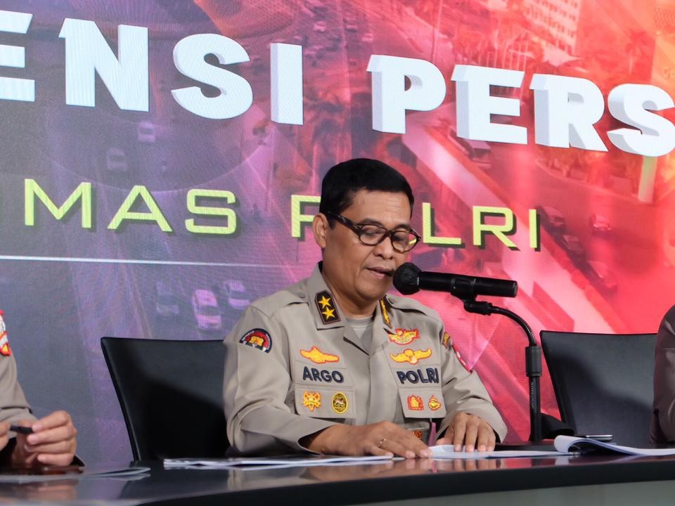 Polri Serahkan Berkas Dugaan Jual Beli Jabatan Kabupaten Nganjuk ke Kejagung