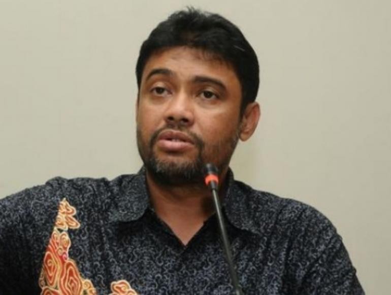 Pemerintah Pengecut Tak Hadiri Sidang Uji Materi UU Cipta Kerja