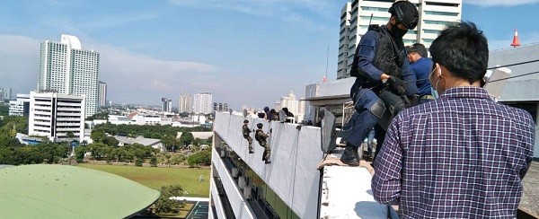 Ketua MPR RI Apresiasi Kemampuan Satgultor TNI Atasi Terorisme di Gedung MPR RI