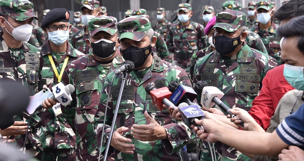 176 Tenaga Kesehatan TNI Tiba di Wisma Atlet Kemayoran