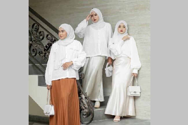 Jeli Lihat Peluang, Leila Sukses Bangun Usaha Rok Sejak Mahasiswi