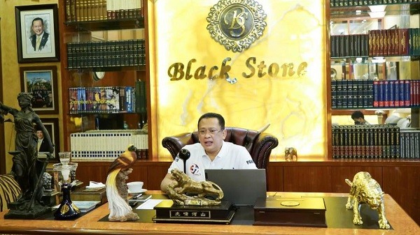 Di MUNAS ke-2 Majelis Umat Kristen Indonesia Bamsoet Ajak Masyarakat Untuk Ini