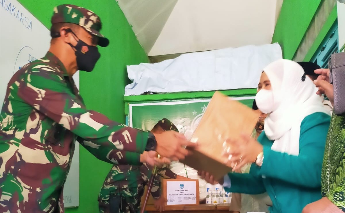 Fatayat Jaksel Apresiasi Bantuan Pangdam Jakarta Untuk Dapur Isoman NU
