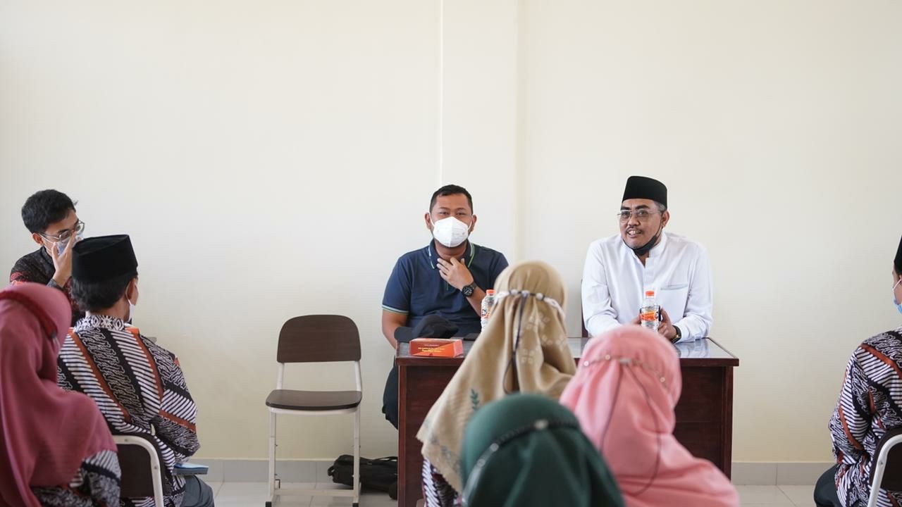 Di Ponpes Sunanul Muhtadin, Jazilul: Jadikan Iempat Ini Sebagai Ladang  Mendidik