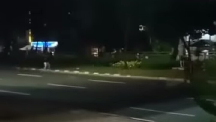 Tawuran Menggunakan Senjata Tajam Terjadi di Tebet, Polisi Buru Pelakunya