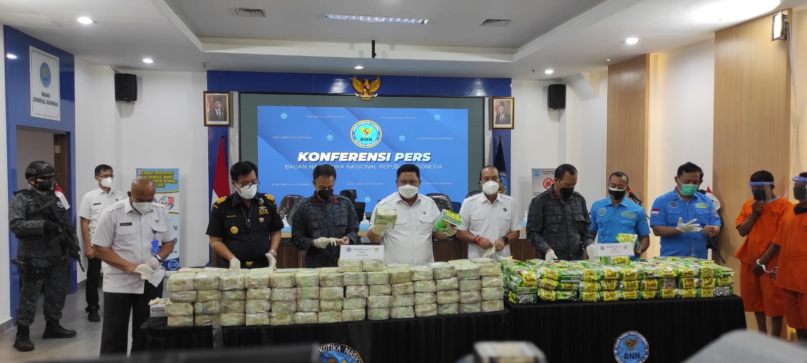 BNN Sita 324 Kilogram Sabu Asal Thailand di Aceh, Enam Orang Ditangkap