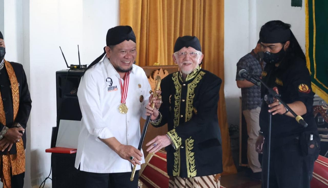 Ketua DPD RI Siap Perjuangkan Aspirasi Karaton Sumedang Larang Terkait Sertifikasi Tanah