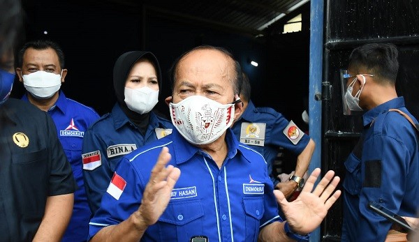 Berbagi Rasa Di Masa Pandemi, Syarief Hasan Berikan Bantuan Sembako 
