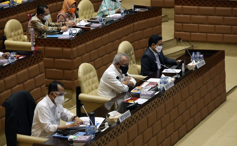 Komisi V Raker Dengan Menteri PUPR, Menteri PDTT dan Menhub