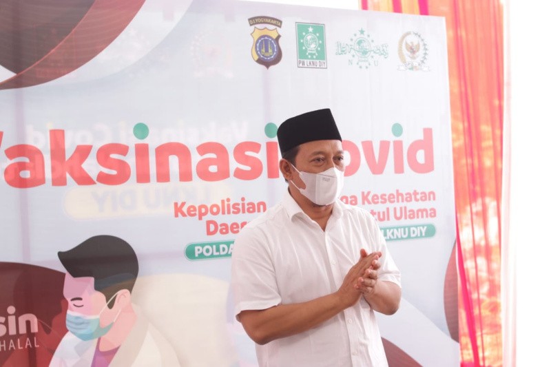Bersama LKNU DIY, Senator Hilmy Muhammad Bantu Distribusi 13.221 Dosis Vaksin