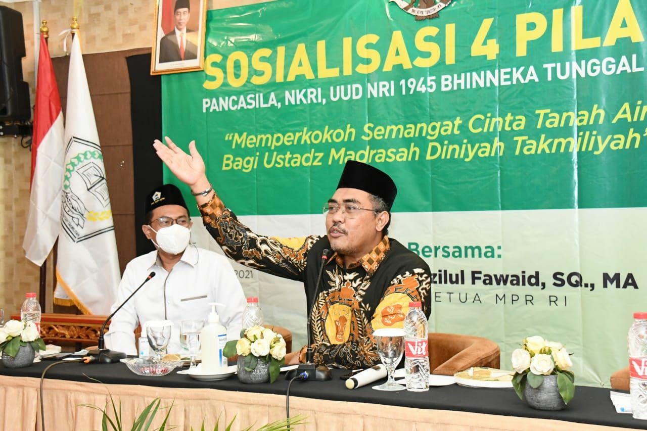 Gus Jazil Sebut Pentingnya Peran Guru Diniyah dalam Pembangunan Bangsa