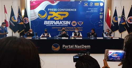 Gubernur Anies Puji Partai NasDem Konsisten Gelar Vaksinasi