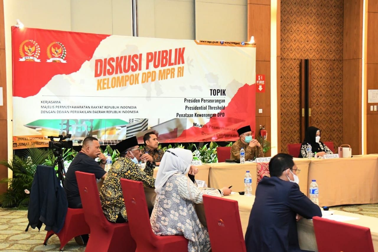 Wacana Amandemen UUD NRI Tahun 1945, Kelompok DPD: Kita Mendengarkan Aspirasi Rakyat