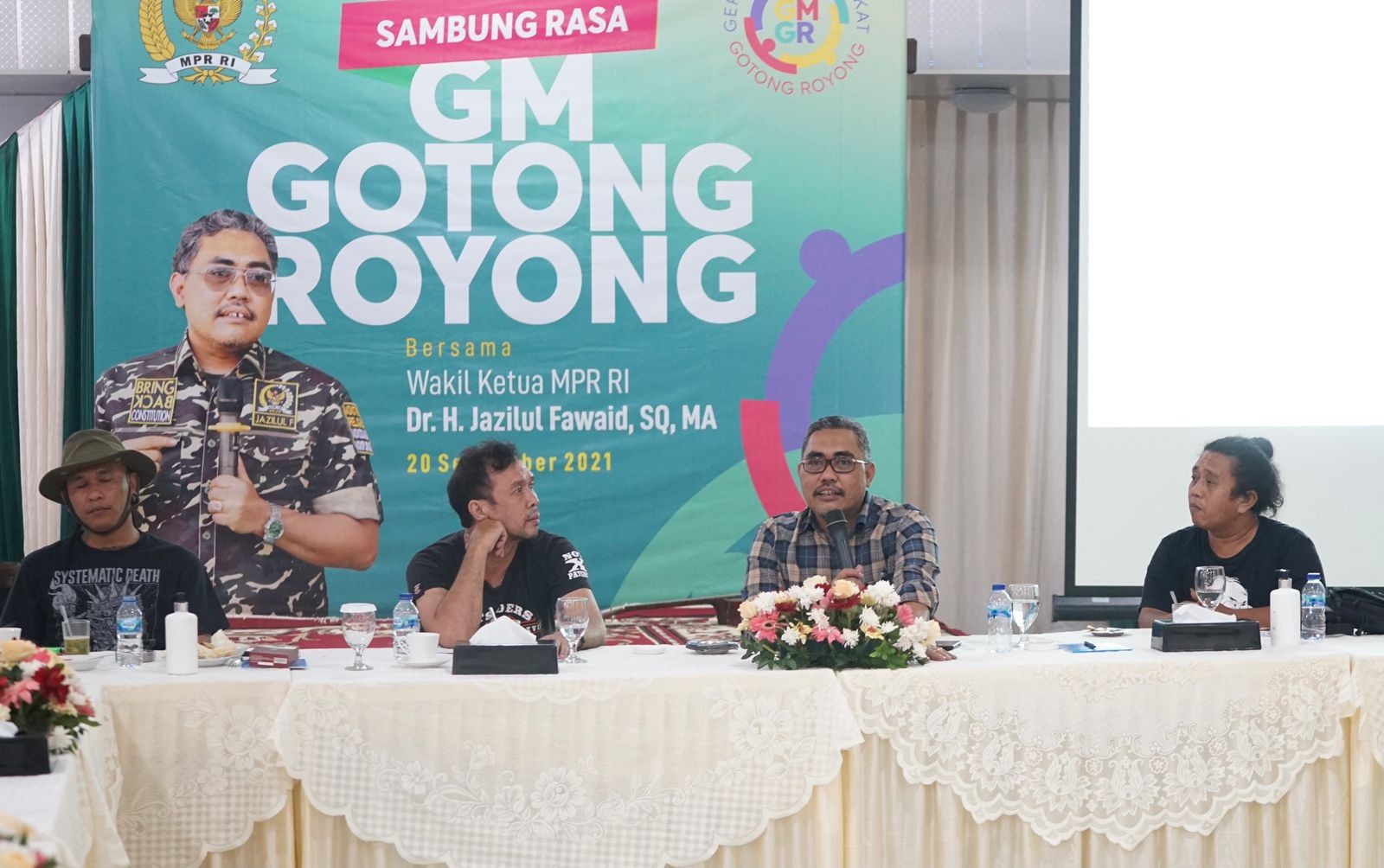 Bantu Masyarakat di Tengah Kesulitan, Gus Jazil Gagas Serikat Rakyat Gotong Royong